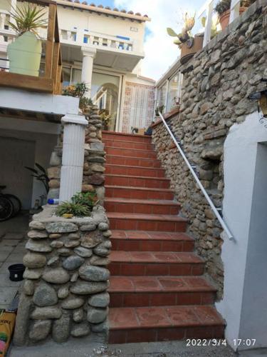 Appartement Centre Ville Du Boulou Pour 2 Adultes-2 Enfants- Check In 17H-21H--Juillet-Aout Reservation De 7 Jours Mini Ле-Булу Экстерьер фото