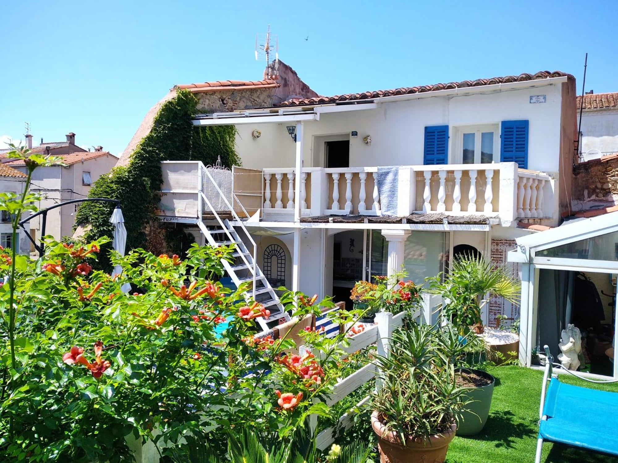 Appartement Centre Ville Du Boulou Pour 2 Adultes-2 Enfants- Check In 17H-21H--Juillet-Aout Reservation De 7 Jours Mini Ле-Булу Экстерьер фото